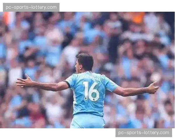 争冠分水岭：复盘曼城制胜一球，罗德里中场抢断发起致命反击